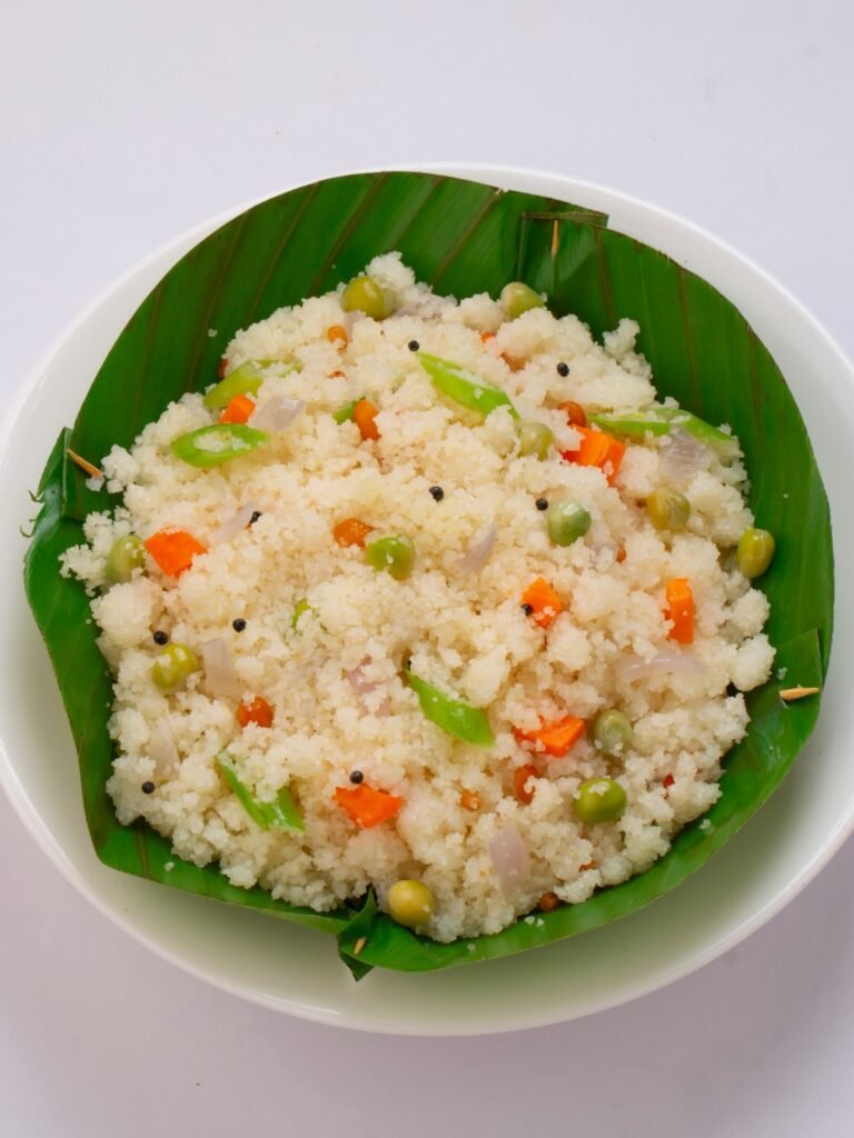 Spice Up Your Mornings: Rainbow Veggie Upma!